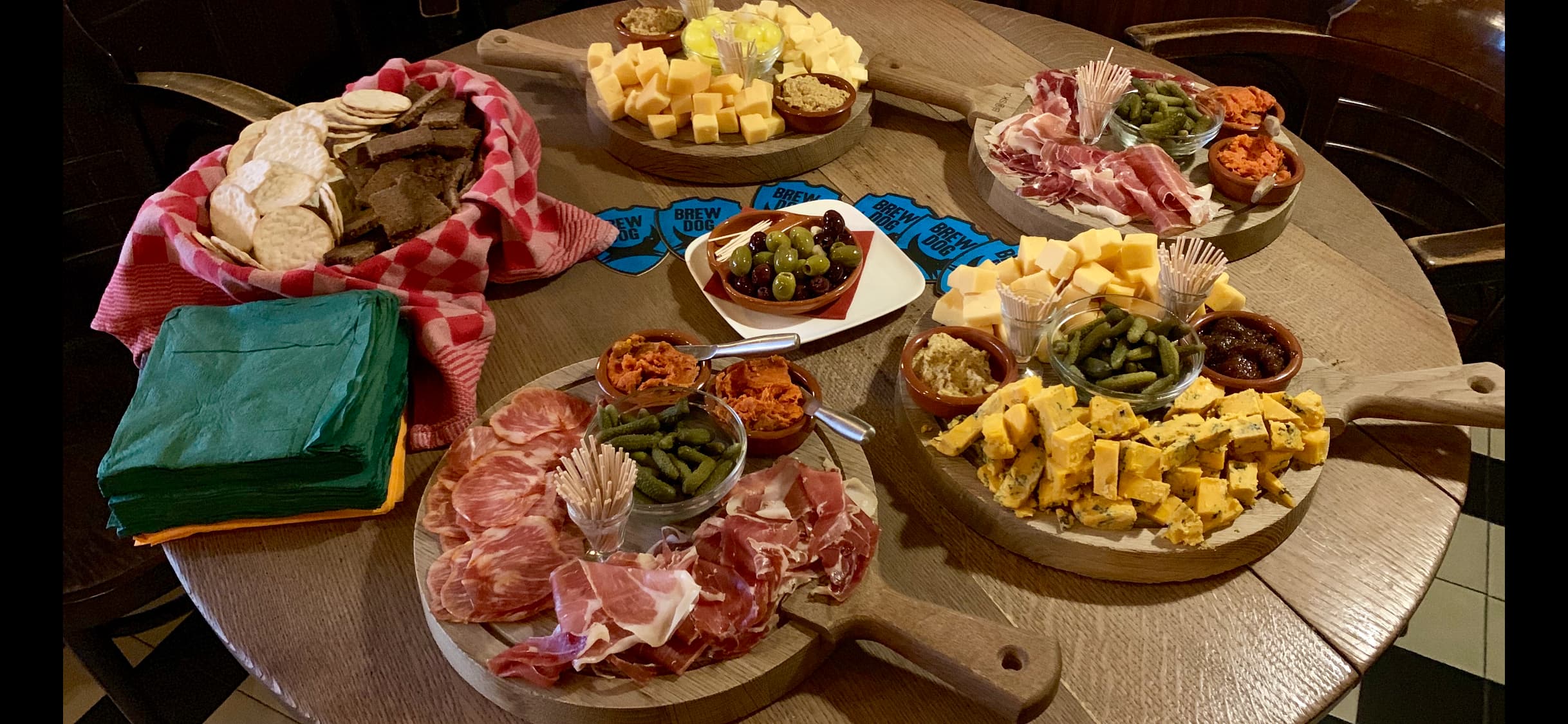 Happenkaart snacks In De Wildeman Amsterdam